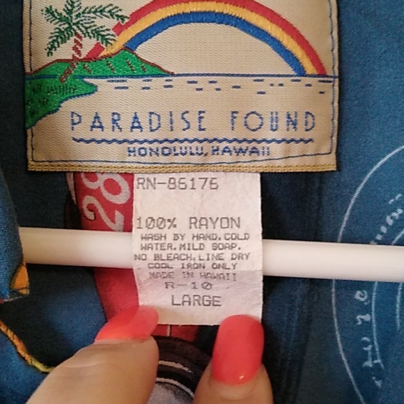 EUC Paradise Found Hawaiian Shirt, Size L - Picture 3 of 6